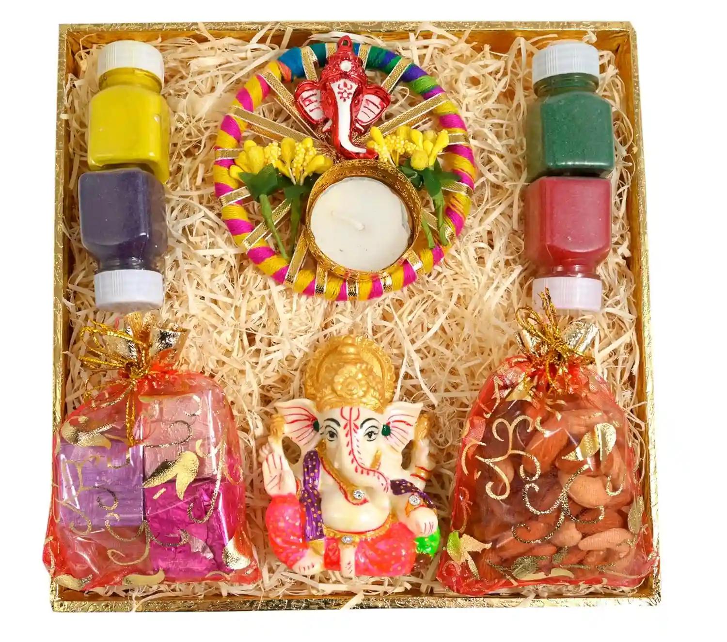 Diwali chocolate candy gift/diwali gift items/diwali gift hamper-decorated tray+1 potli of mix dry fruit+1 potli of fruits and nuts chocolates+showpiece figurine+1 candle holder+4 Rangoli Colours+Card